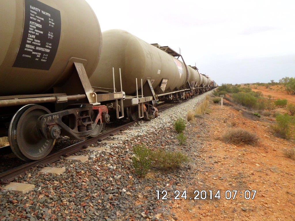  Train 2AD1 near Hugh River, NT
